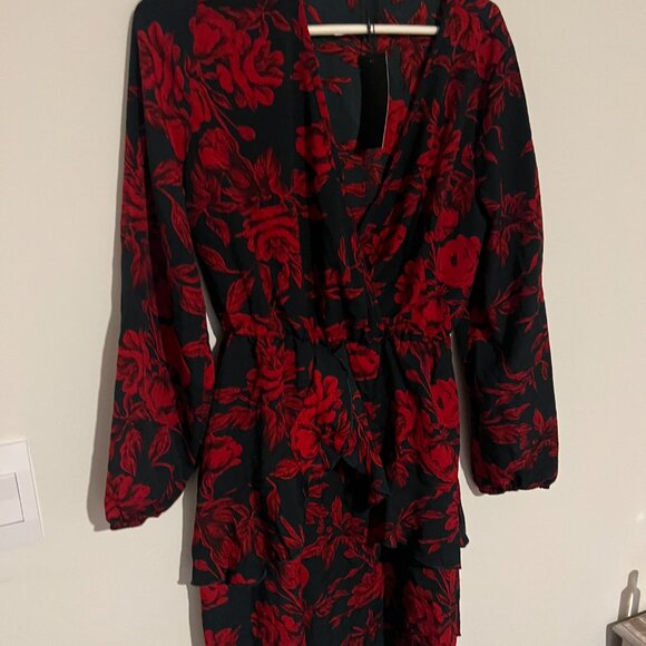 NWT Uguest Floral Print Ruffle Trim Belted Dress small - Picture 9 of 14